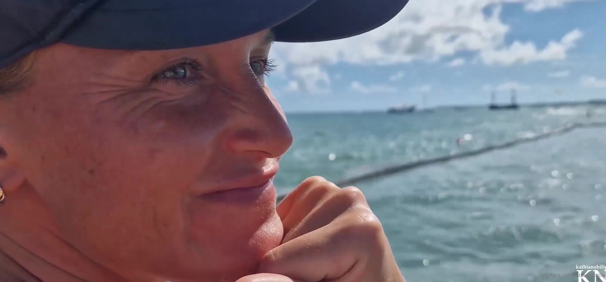 Kathianobilixx Beautiful Winter Tropical Holiday