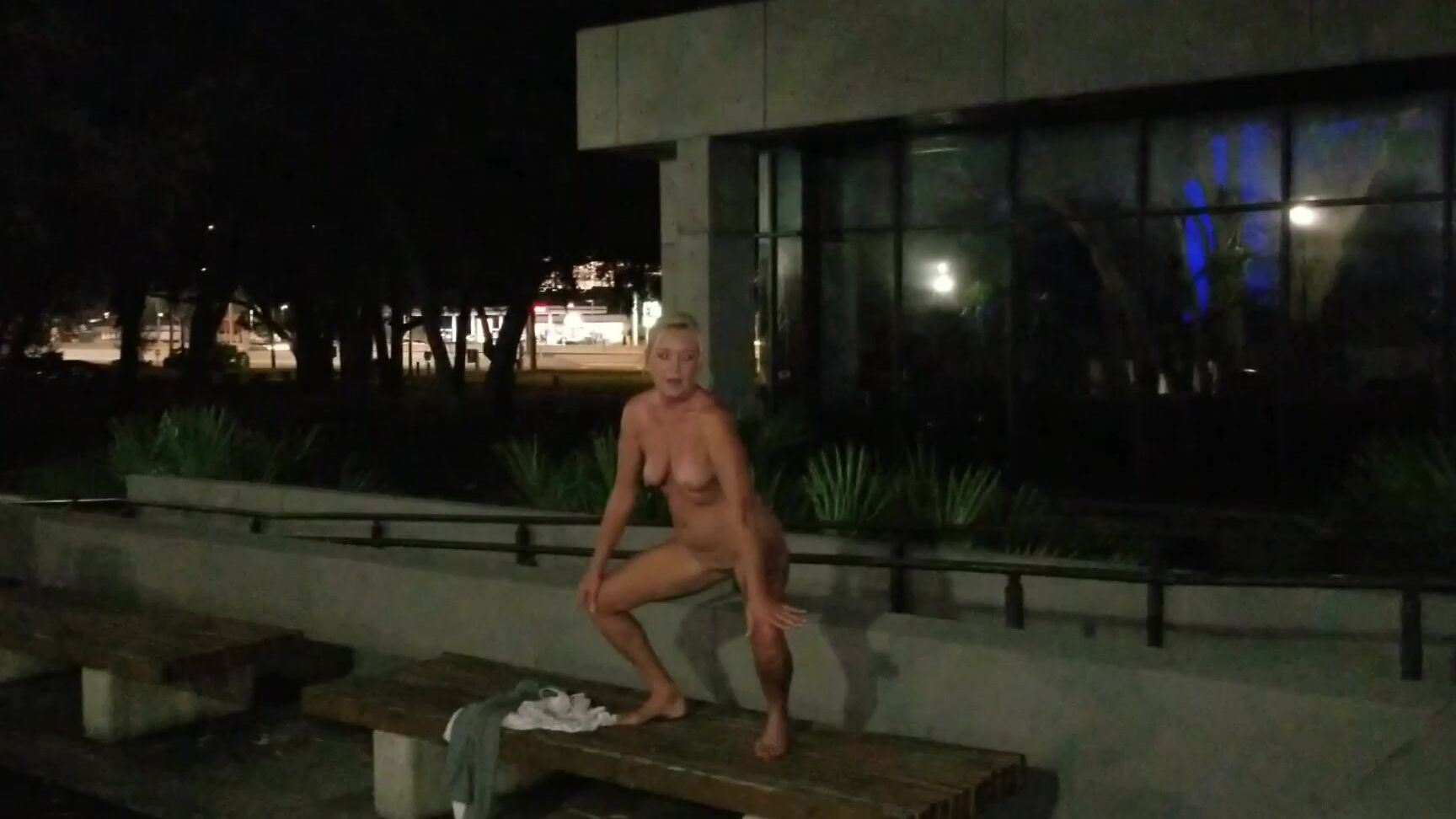 Masturbation, MILF, Pee, Public Flashing, Public Nudity msparisrose public nudity masturbation and pissing ManyVids