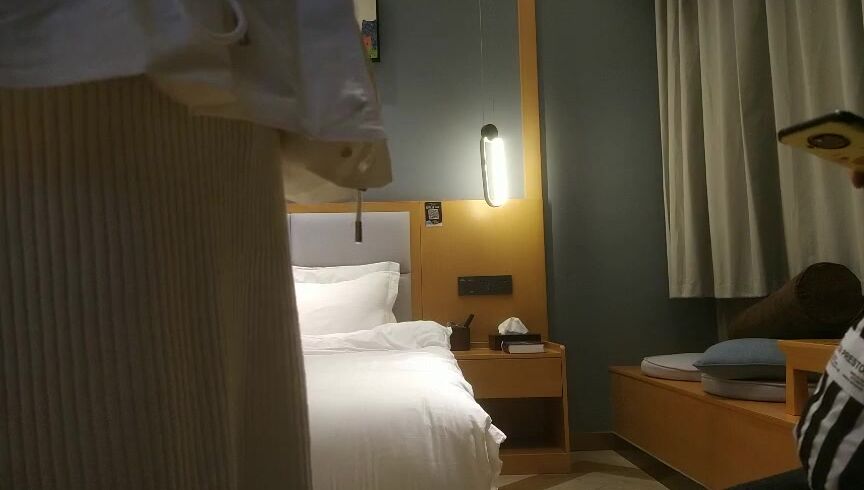 Asian Hidden Camera Couples Escorts 86752