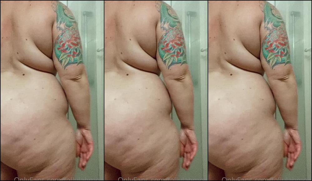 Tallulahmoon 2288586726 11 30 2021 Scenes From My Shower