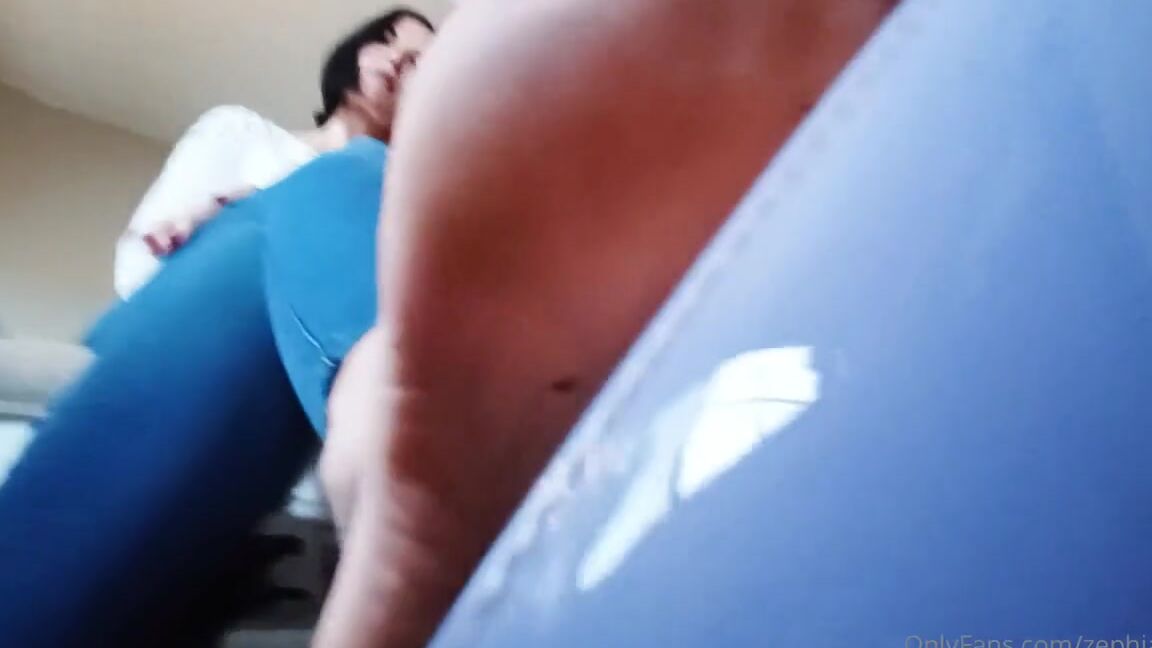 Worldgoddess Onlyfans Look At You Down There Gooning Over My Shoe Dangling Breathing In The Foot Smell Right Where