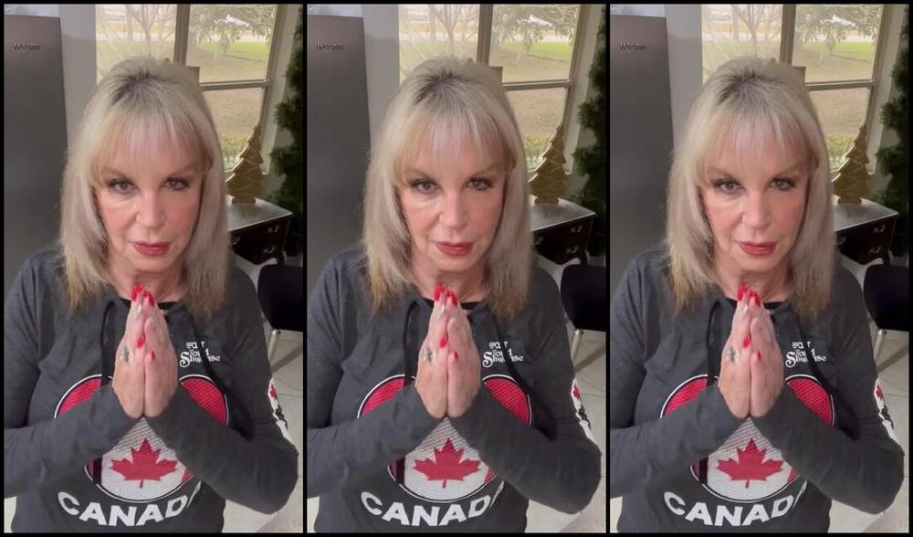 Avb Gilfgoddess Vip Nicknamed Avbgilfgoddess 12 27 2023 Onlyfans Video A Little Hello In Casual Gear But Some Sexy Joi Jerk Off Instructions For You