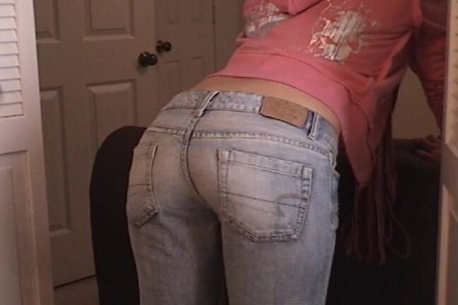 Gia, SD, amateurspankings AS Gia Is Late Clips4Sale