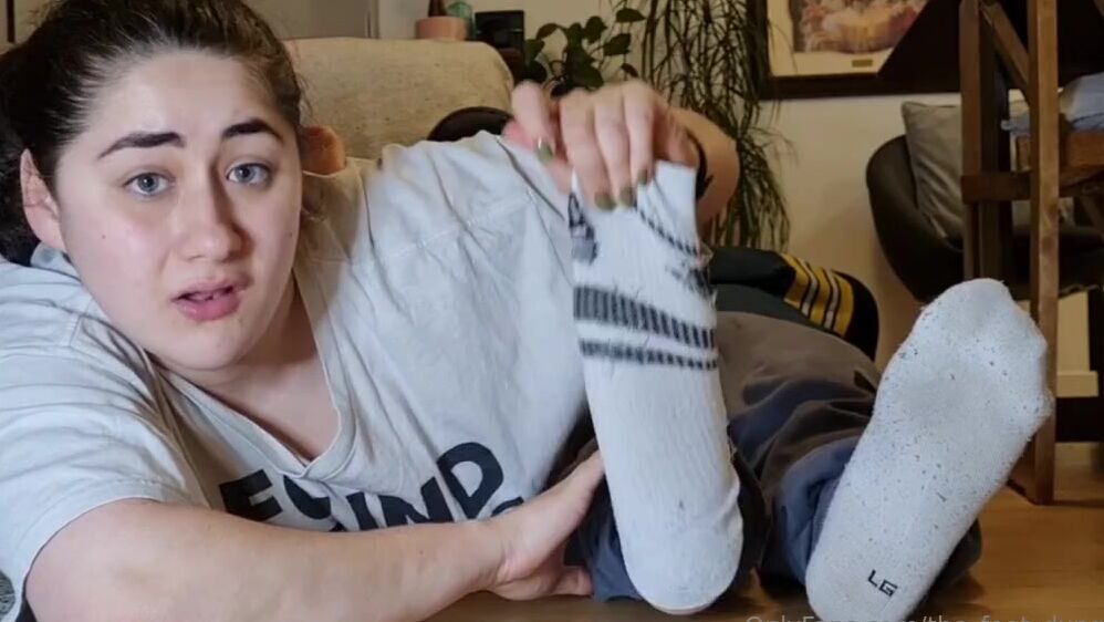 The Foot Dungeon Nicknamed The Foot Dungeon Onlyfans Courtesy Of A Paying Footboy Tip 10 And You Can Have Yours