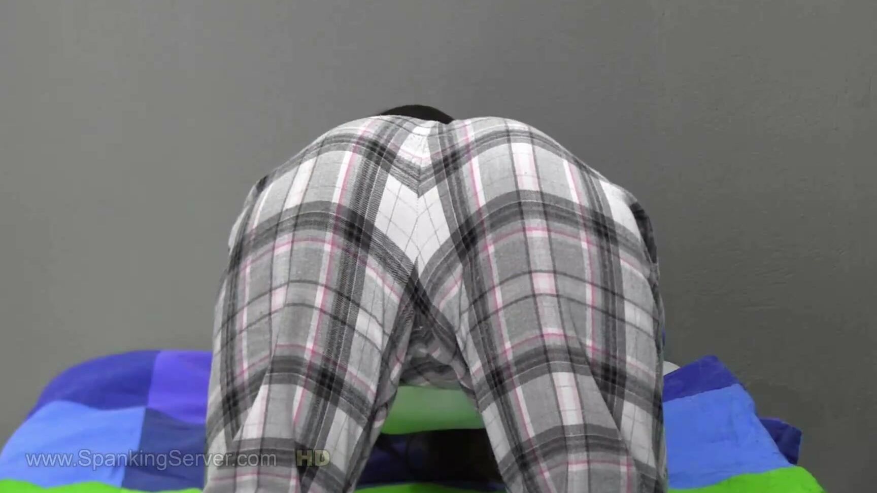 Faphouse Tyrons Punishing Ass Whip