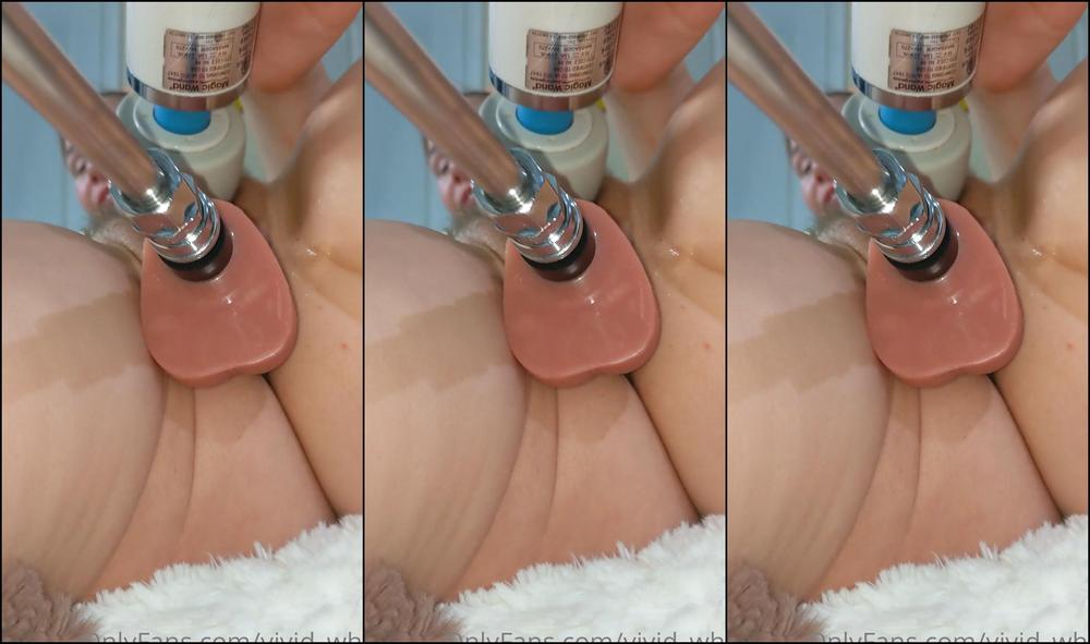 Vivid Whit Close Up Fuck Machine Squirt