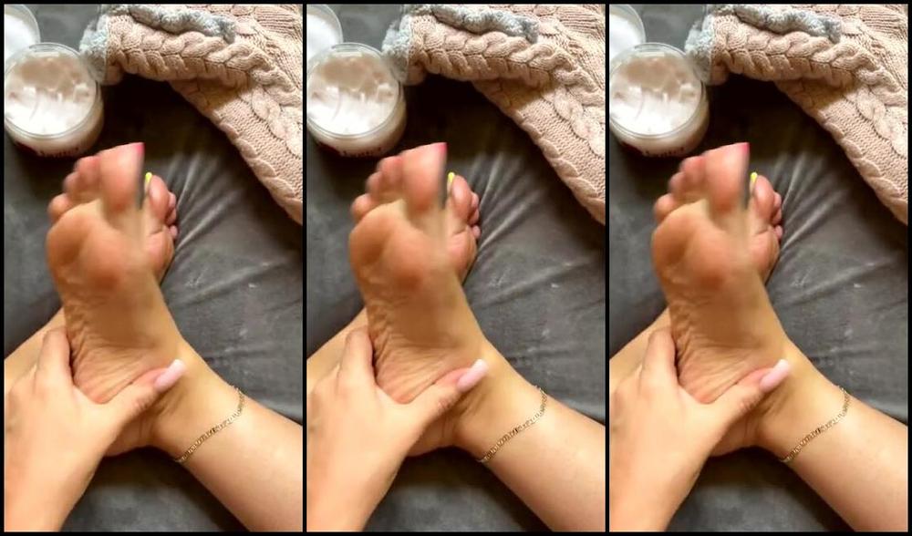 Latinasolez Nicknamed Latinasolez Foot Fetish 07 13 2024 Onlyfans Video Stream Started At 07132024 0458 Pm Preparing My Feet Some Shenanigans