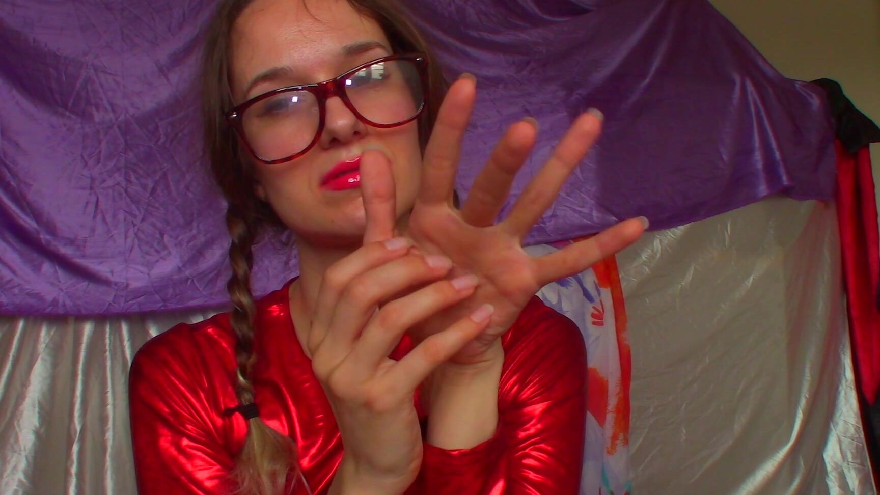 "Goddess Vanessa" long nails, finger nail fetish, hand fetish, scratching, nails Worship Natural Long Scratchy Nails Manyvids
