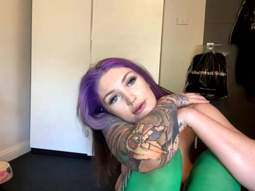 Suicidegirls The View Gets Turned Around Hi Akiramaisuicide Here Let S Spend The Hour Tog