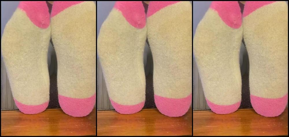 Foot Therapy Nicknamed Atlfoottherapy 04 24 2023 Onlyfans Video Sock Removal