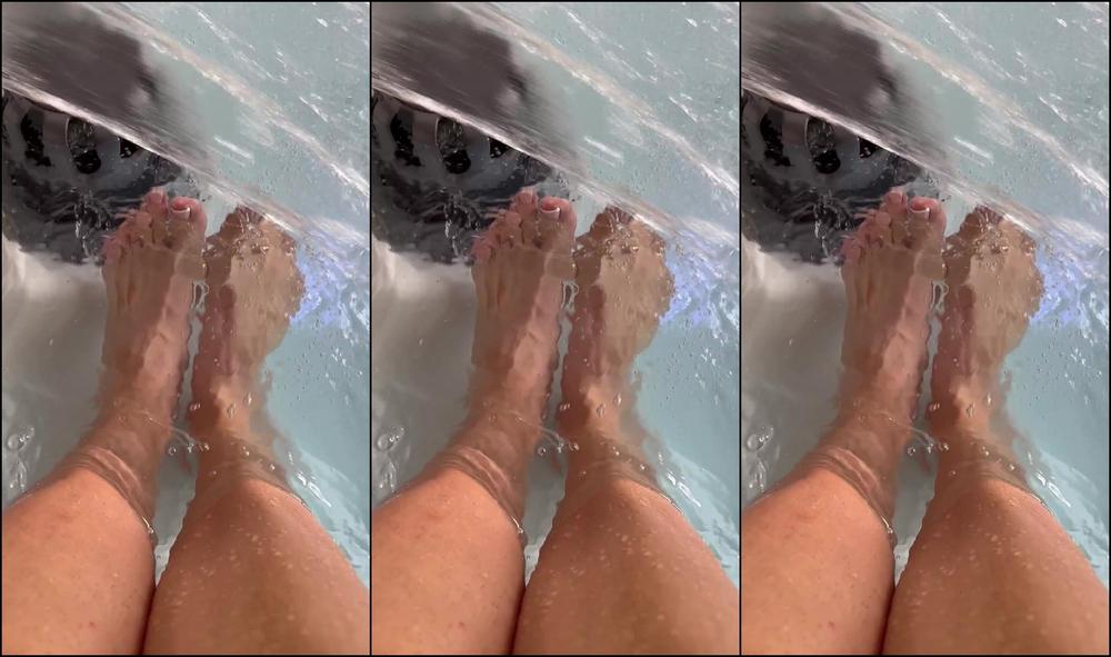 Goddesstalltasha 3445210548 08 17 2024 Hot Tub Feet Little Dirty From Walking Around Could Use A Clean Service Was Unfortunately