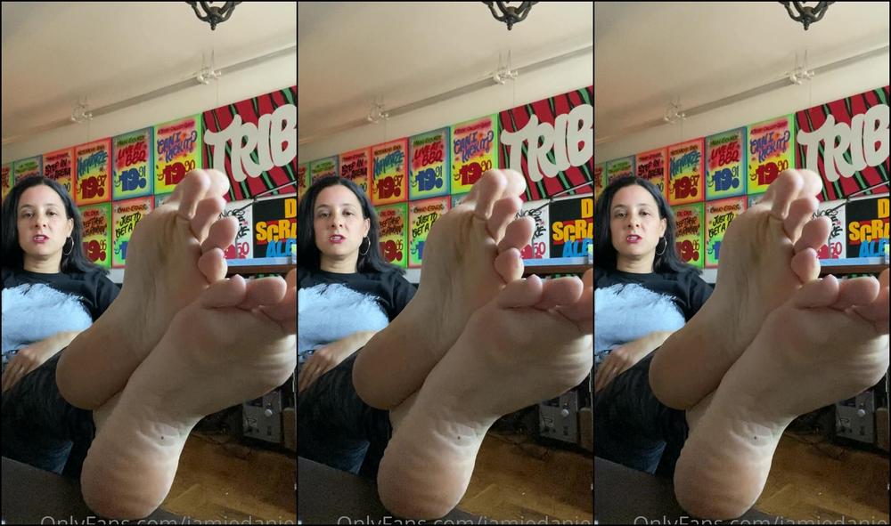 Jamiedaniels Hope Everyone Is Enjoying Their Wednesday