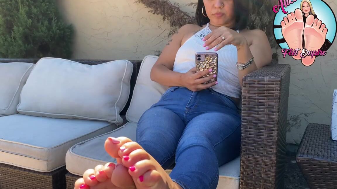 Alicia Feet Onlyfans Alicia Public Soft Solesp