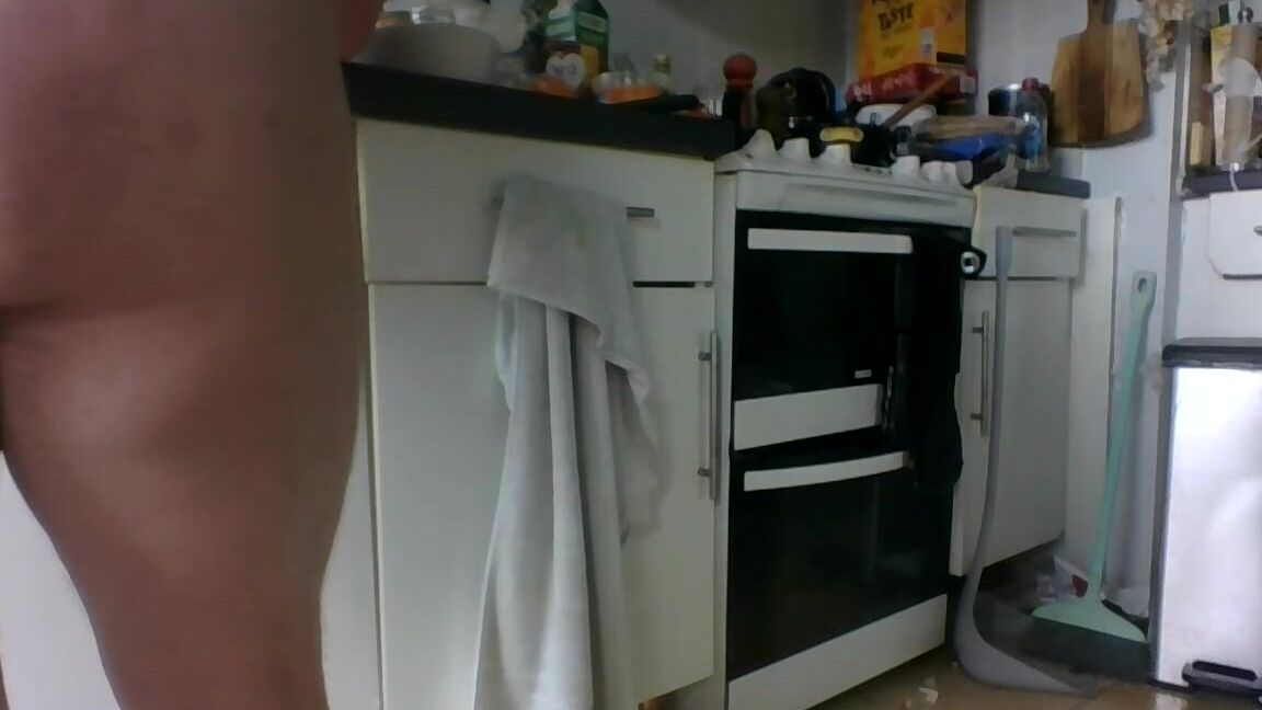 "Lubencock" Male, Cock, Dick, Bum, Relax, Cleaning, Suggest Lubencock wahing dishes and listening to my favorite band Pornhub