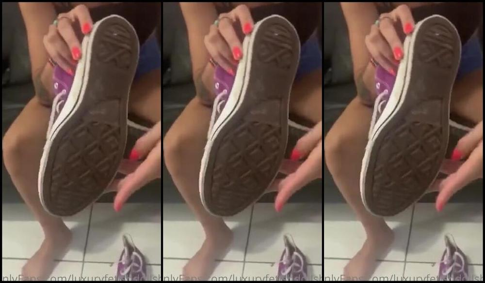 Luxury Fetish Dolls Brazil Nicknamed Luxuryfetishdollsbrazil Foot Fetish 09 21 2020 Onlyfans Video Madamehazeofc Spit Humiliation