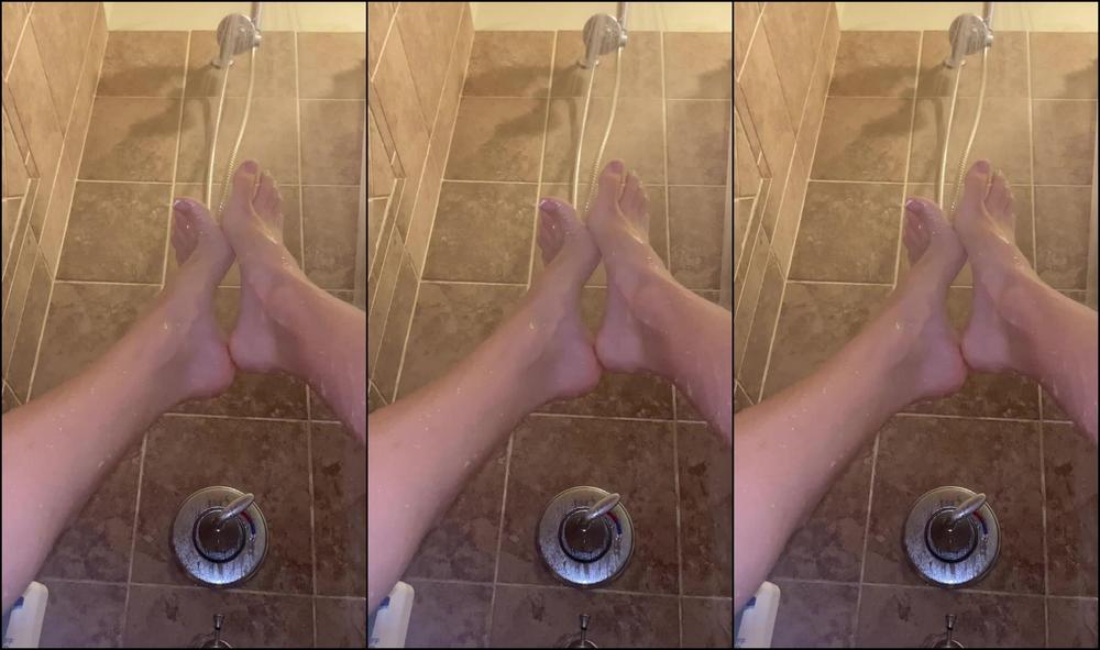 Goddesstalltasha 2721752174 12 21 2022 Nothing Like A Nice Shower