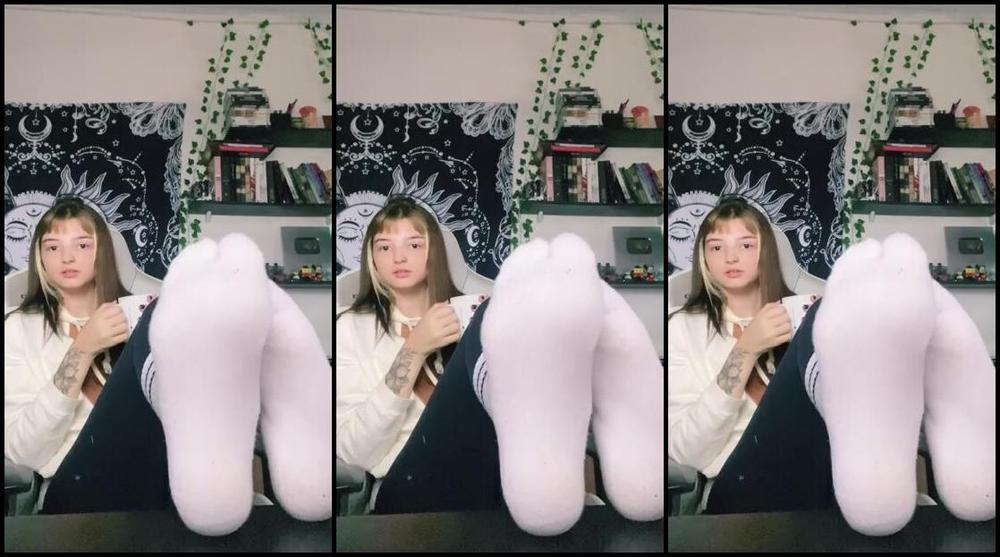 Goddess Ana Nicknamed Urfeetgirlofc Foot Fetish 04 17 2023 Onlyfans Video Good Afternoon With That Foot In Your Face