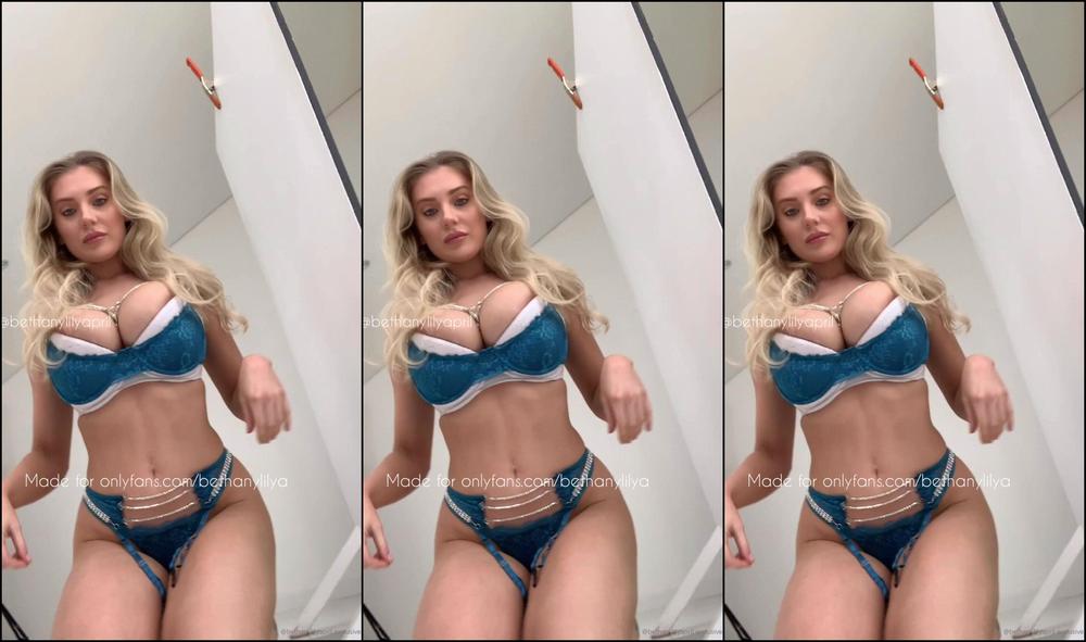 Bethanylilya Happy Christmas Eve I Hope You Have Been Enjoying All My Upl