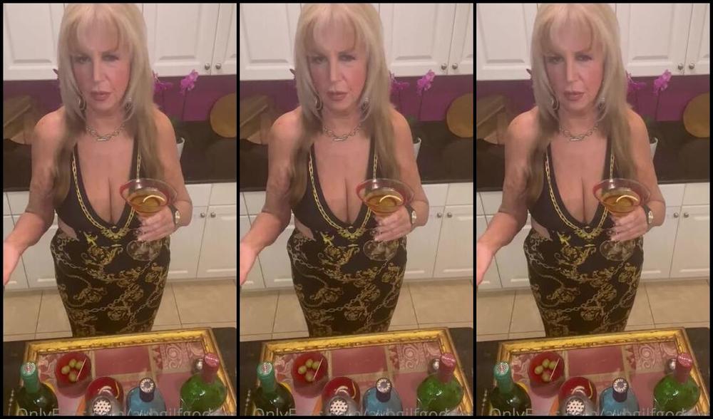 Avb Gilfgoddess Vip Nicknamed Avbgilfgoddess 08 18 2023 Onlyfans Video Friday Night At The Movies Ufz5