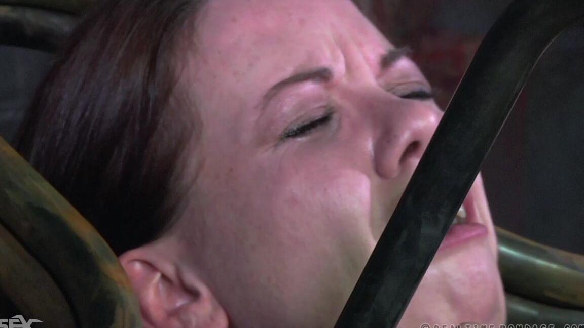 "Lila Katt, Sister Dee" Bondage, Fingering, Butt Plug, Dildo, Stockings, Vibrator, Handjob, BDSM, Anal Play Lila Katt, Sister Dee   It Part One SiteRip