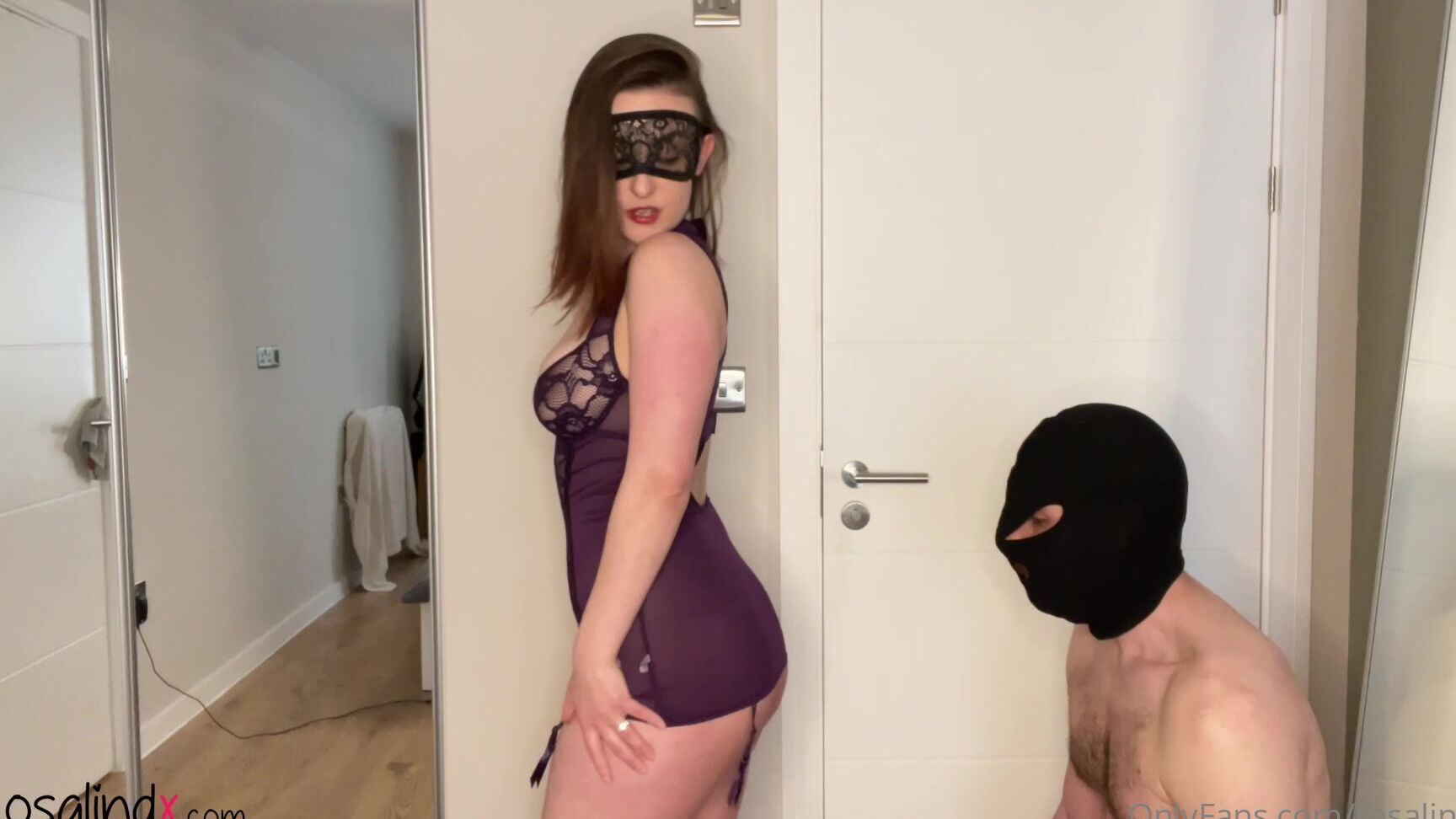 rosalindxxx-09-08-2021-2188149028-welcome-to-cuck-week-every-day-this-week-you-ll-get-some-new-cuckold-mistress-rosa-cont