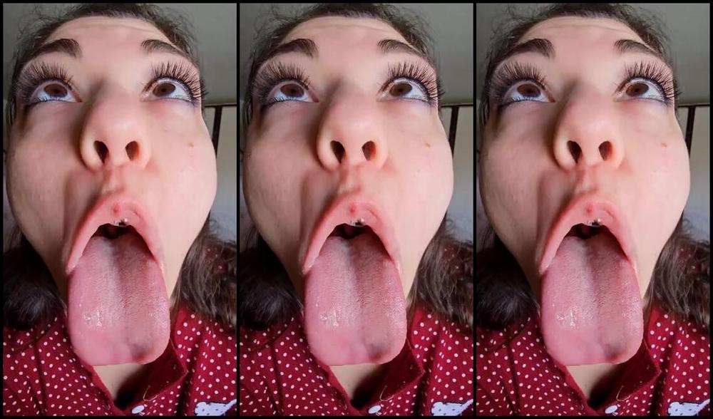 Emily Maxemilweber Nicknamed Maxemilweber 03 05 2024 Onlyfans Video Hot And Smelly Breath In The Early Morning Alito Caldo E Puzzolente Del