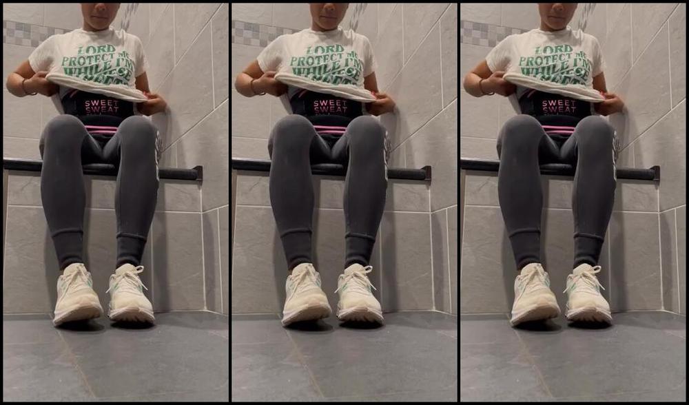 Thelbfeet Nicknamed Thelbfeet Onlyfans If You Wanna Be Mine You Gotta Be Ready To Workship These Feet Fresh Off