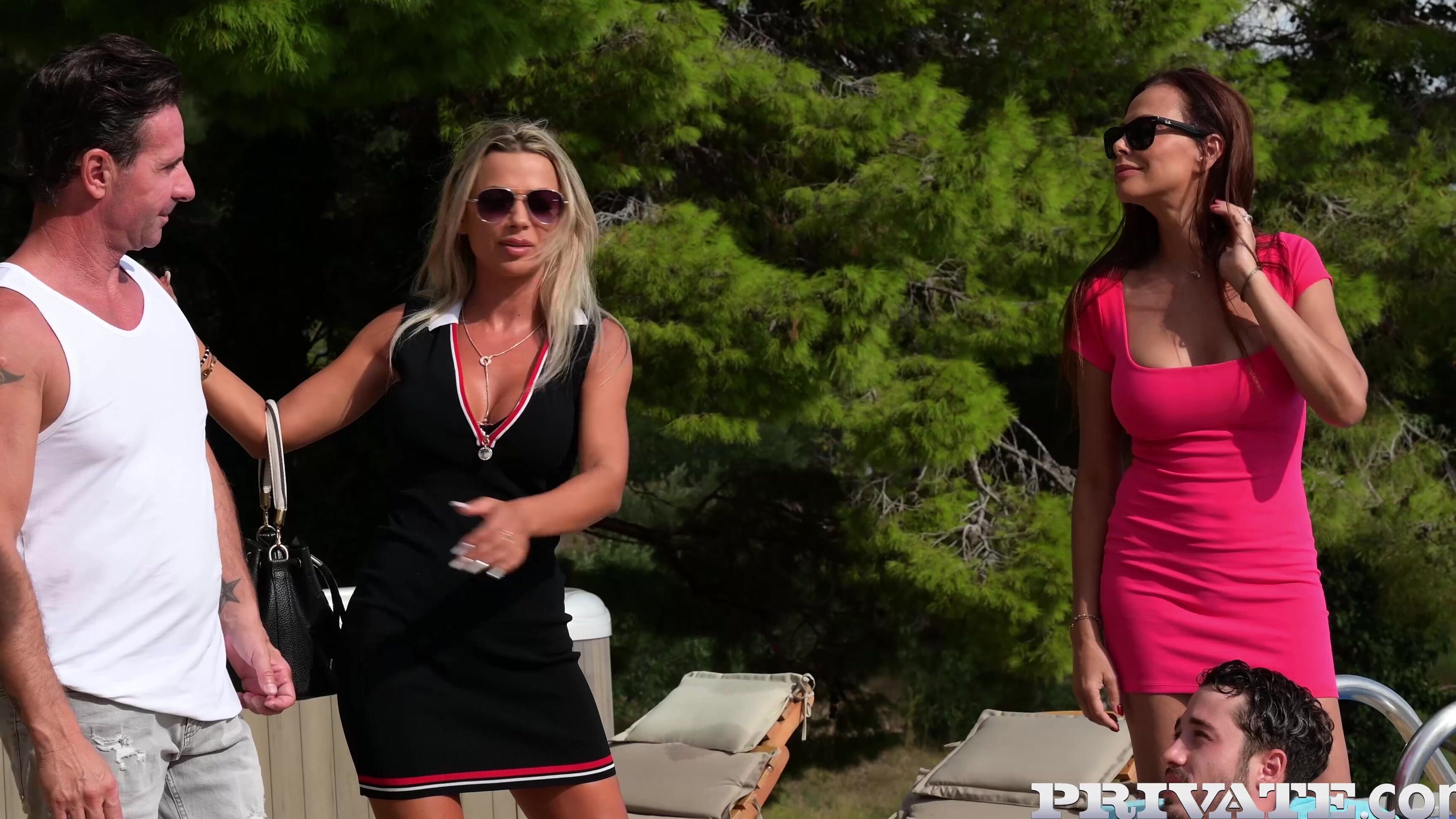 "Olivia Del Rio & Shalina Devine" FFMMM, Pussy Licking, DP, High Heels, ATOGM, Fingering, Anal, A2M, Ass To Mouth, Romanian Girl, Brazilian Girl, Brown Hair, Big Tits, Blonde, Sex Toys, Fivesome, Orgy, MILF Olivia Del Rio & Shalina Devine - Olivia An