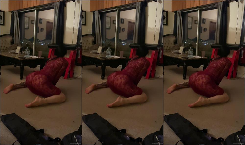 Damazonia My Ass Hypnotizes You