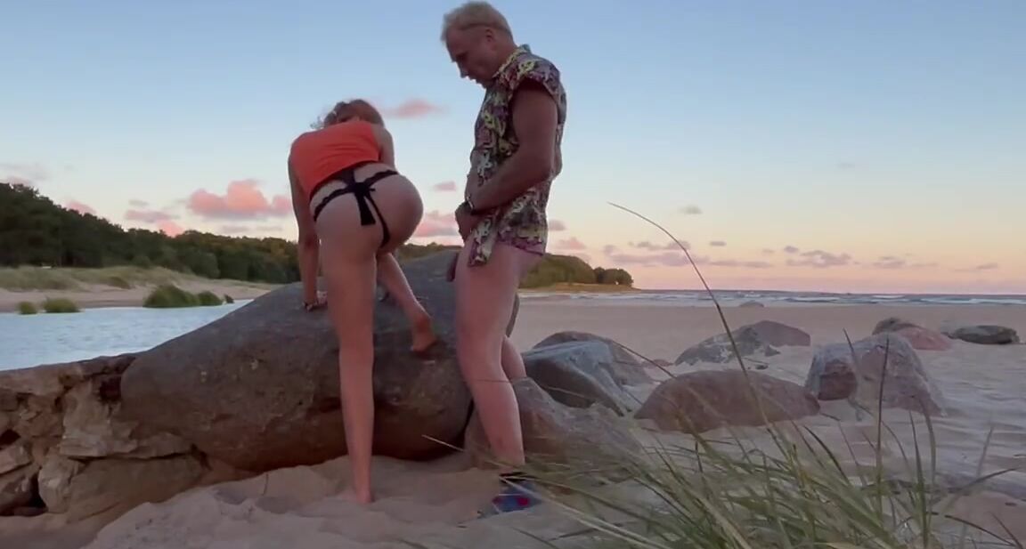 Alden Ivi Romantic sex on the beach.Love sex story  Pornhub