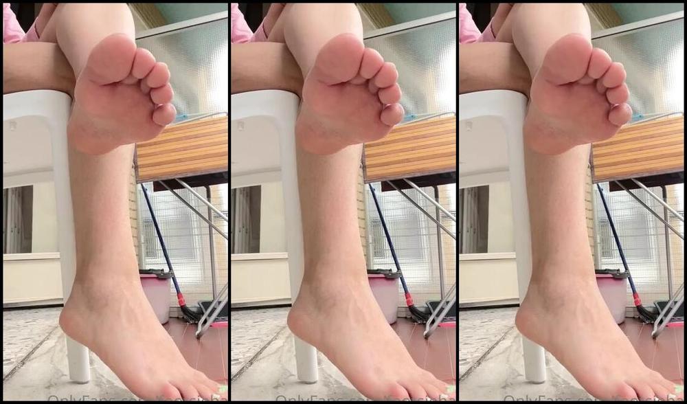 Gia S Feet Nicknamed Footsiebab 10 24 2022 Onlyfans Video Delightful Feet View