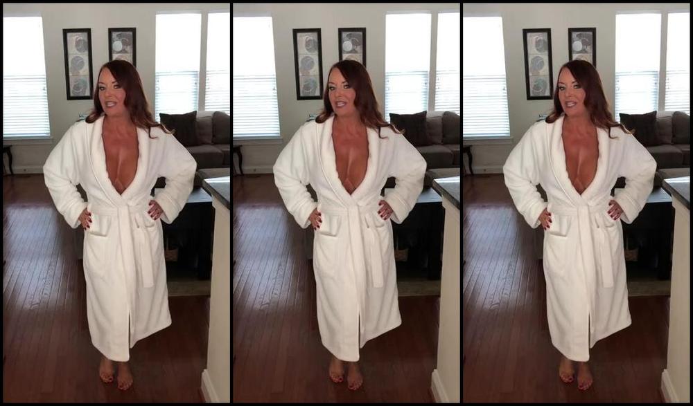 Janetmasonfeet Onlyfans Custom Video Clip For A Member Who Wishes To Remain Anonymous Watch As Mrs Mason Walks Around Bare O0F