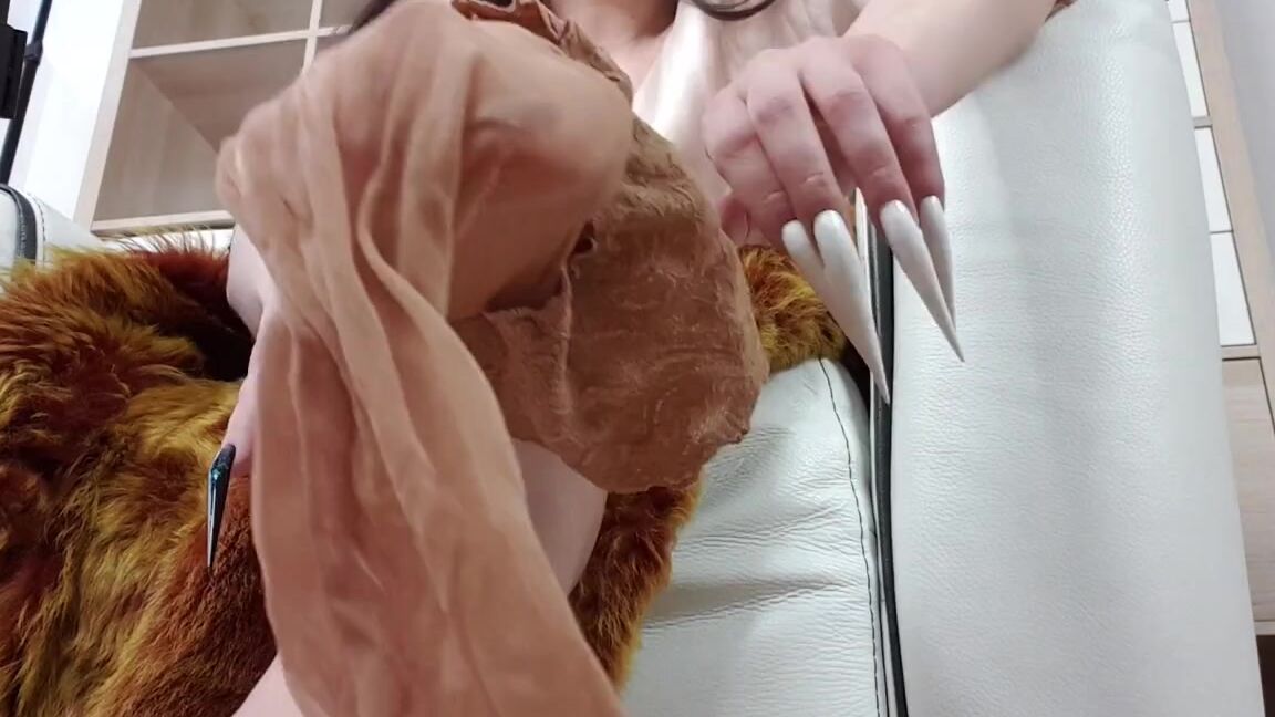 Kinkydomina Onlyfans Fingernailsfetish Longnails Povclips Feetfetish Sexyfeet When My Long Nails Are Freshly Manicur