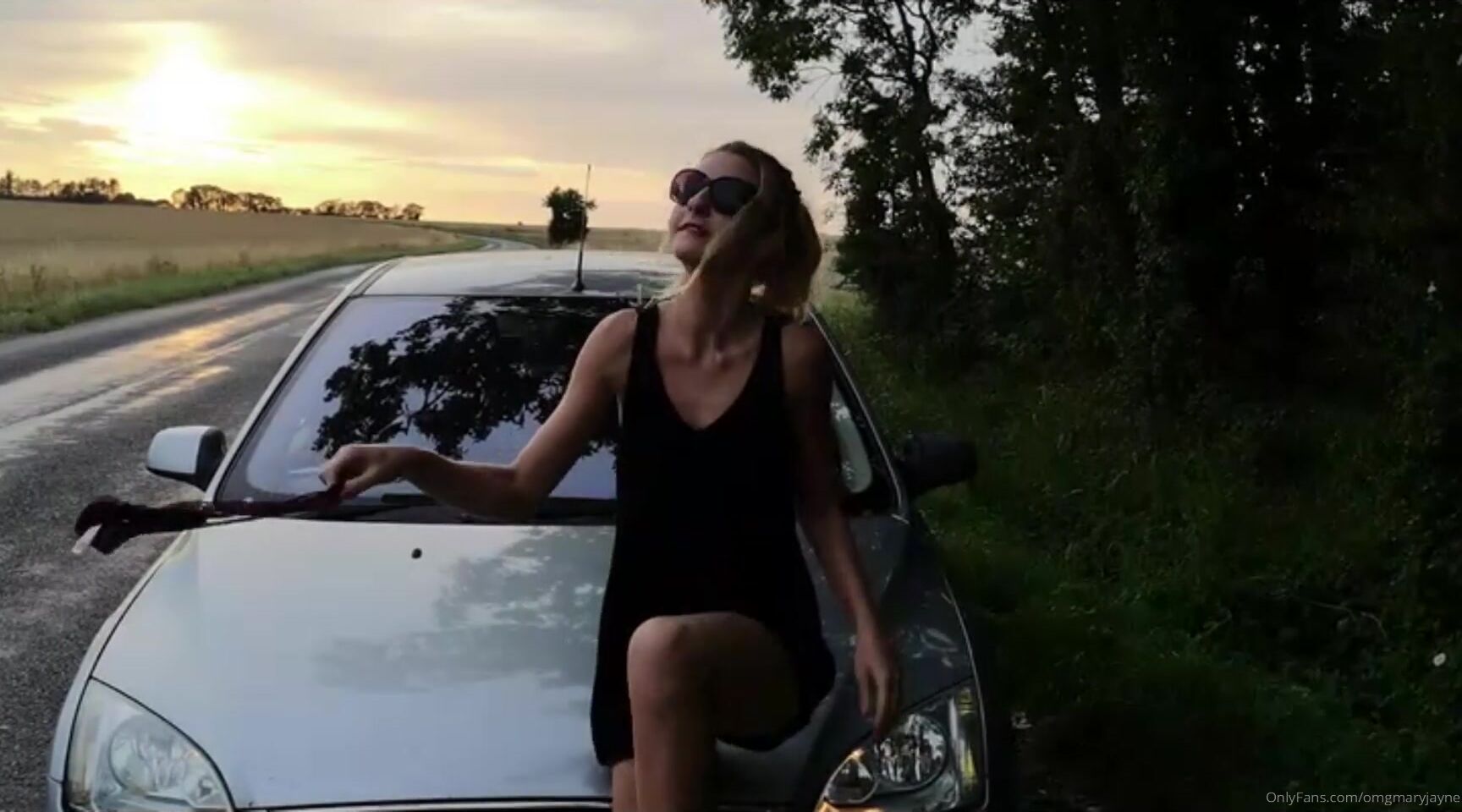 Omgmaryjayne Public Panty Stuffing I