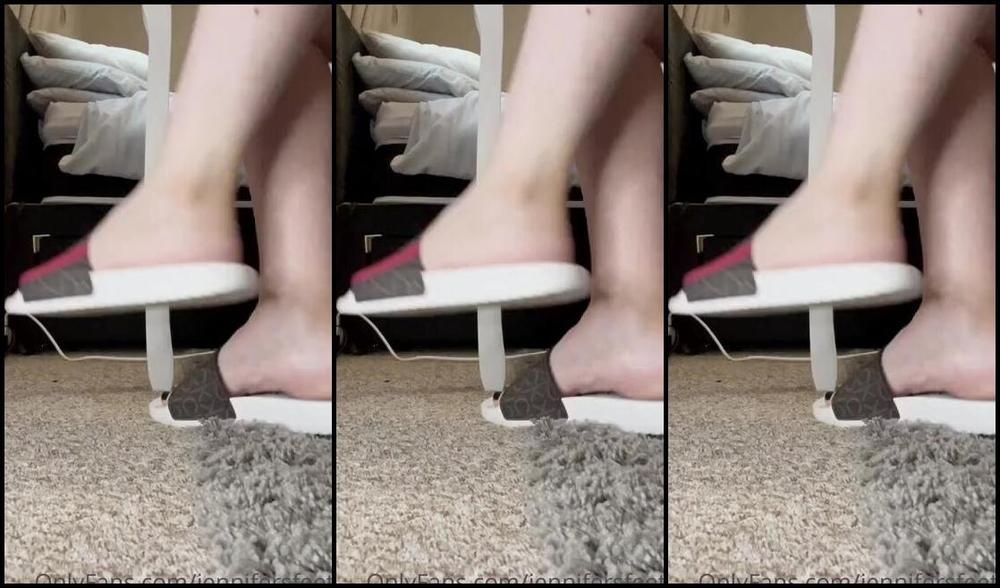 Jennifers Feet Nicknamed Jennifersfeetx 04 15 2021 Onlyfans Video Pov I Caught You Stairing At My Feet Under The Table But Instead Of Telling You