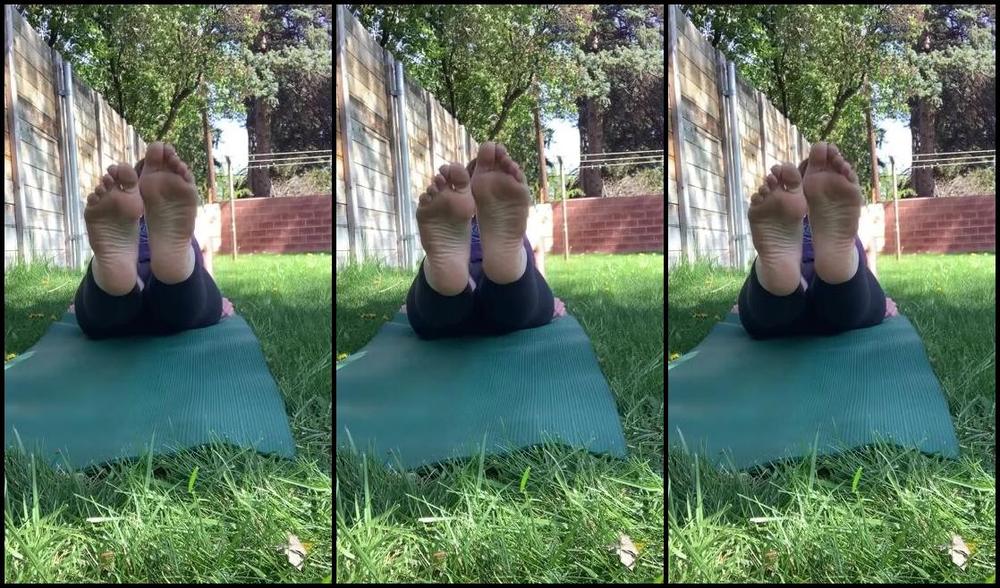 Nina Aka Fityoginina Onlyfans Thank You To Everyone Who Messaged Me Yesterday About My Video Size Problem It Seems That Sewing 3