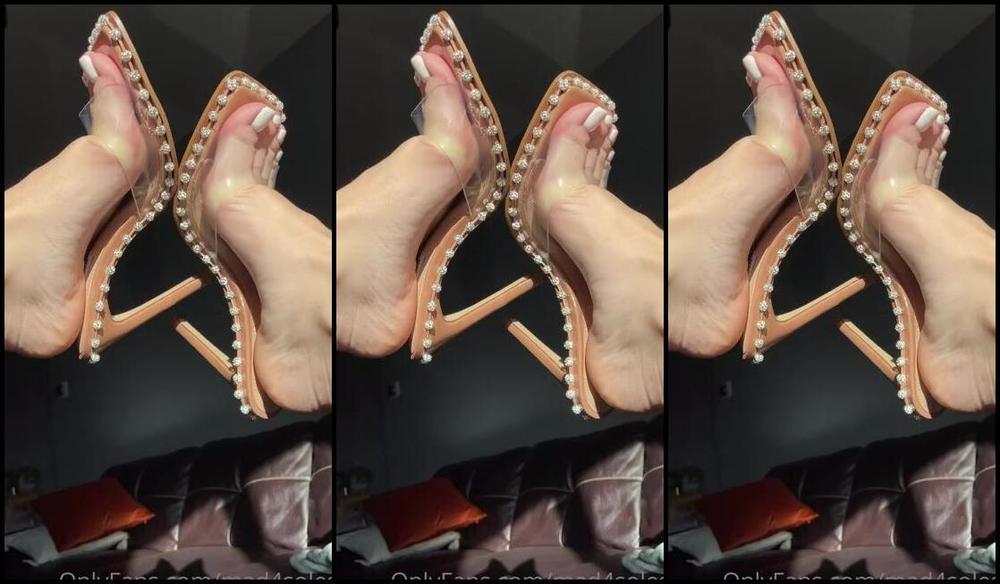 Goddess Mads Nicknamed Mad4Soles Onlyfans The Way The Light Reflects Off These Heels Onto My Arches I Want You To Take Your Tongue And Run