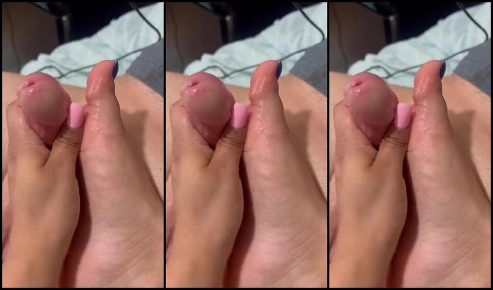 Latinamala Nicknamed Latinamala1 Onlyfans 05 10 2023 Playing With Sleeping Dick Nails And Toes