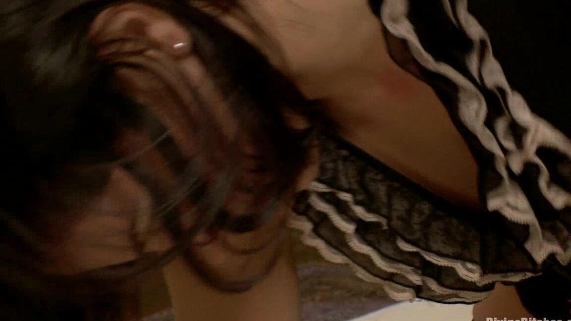 BDSM, Strapon, Bondage, Femdom 2011-03-16 Bobbi Starr and Jessie Sparkles - Breaking The Boy Episode 1 SiteRip