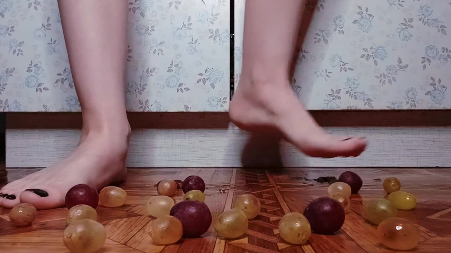 Lily Slutty Female feet with black nail polish crush grapes Pornhub