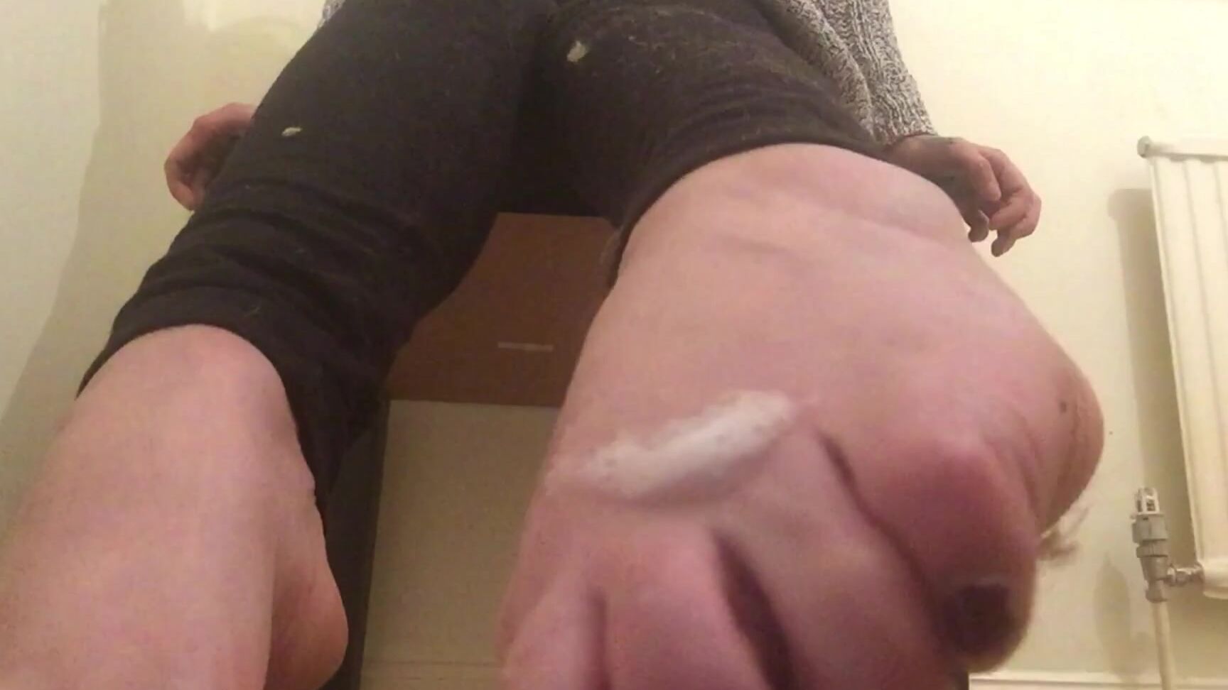 Lottieharley Vid Clean My Spit Filled Feet