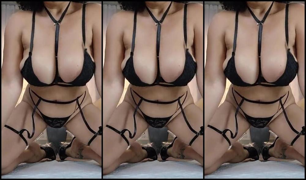 Meryann Aka Solesqueenrd Onlyfans Take Ur Dominican Hot Milf In This Way Heels Removed And Soles