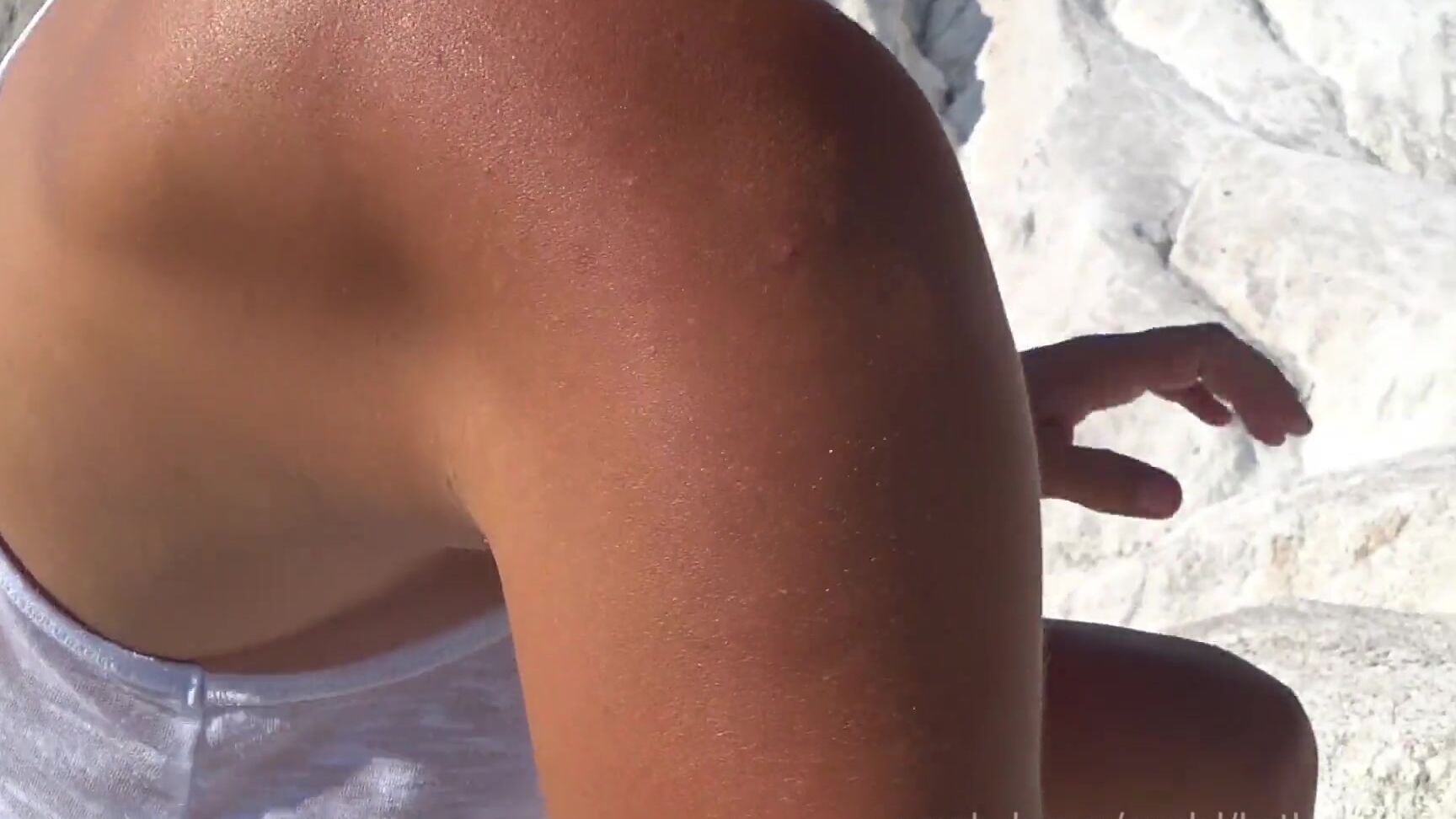 hothandyman White rocks no bra public flashing Pornhub