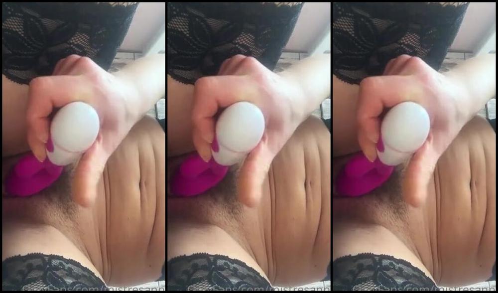 Mistresanna Onlyfans Lick Me While I Am Playing If You Do A Good Job I Will Feed You