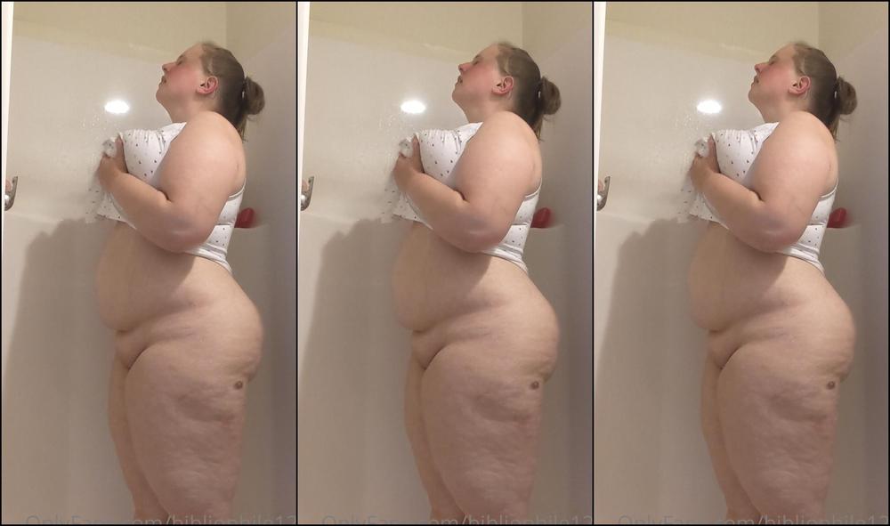 Bibliophile120 2518839982 07 11 2022 First Time Cumming On My New Apartment