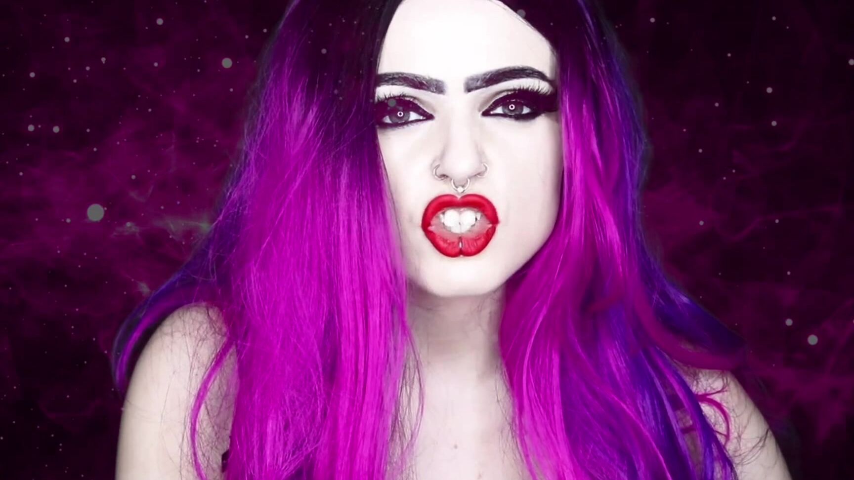 Empress Poison Sissy Cock Sucker