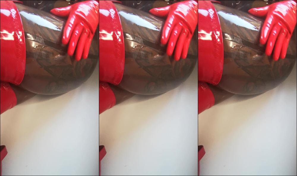 SabienDeMonia - Heavy Rubber Fantasy ManyVids