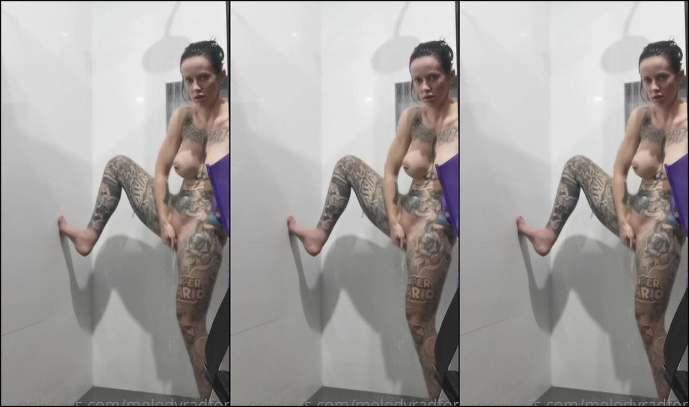Melodyradford Showering At The Gym After A Full Body Workout And Big Day Of Renovating My House Se