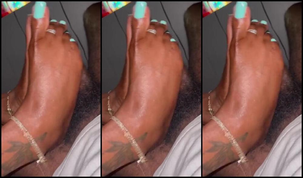 Themelanin Obsession Onlyfans I Just Knew This Blue Would Look Good Wrapped Around What Massive Loud He Let Outp