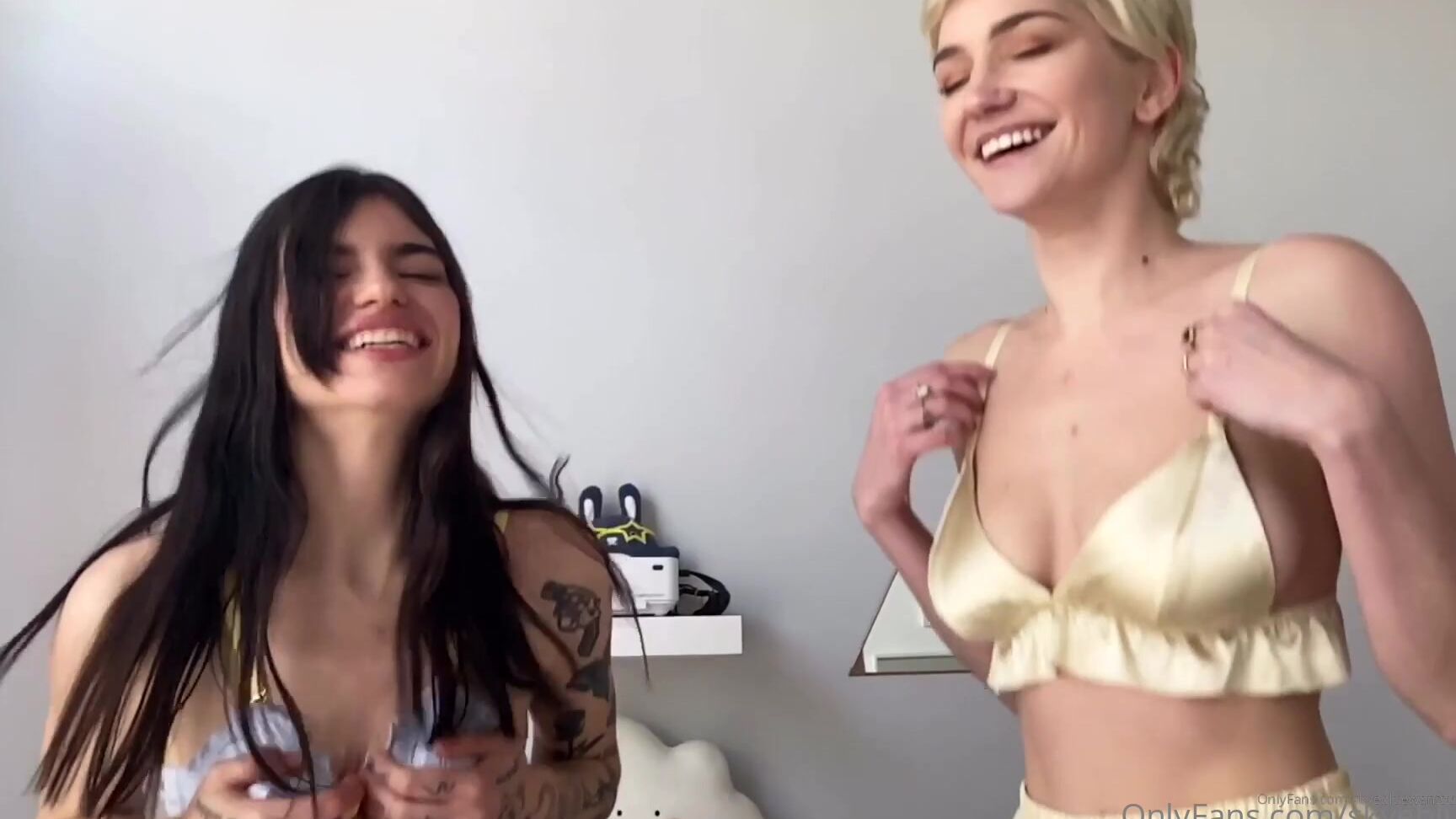 Skye Blue H B Z Jn Cox J Fx Source